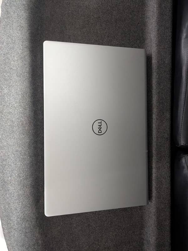 Dell Inspiron 15 3530 || i5-13th Gen || 120 Hz || 8/512 || in warranty 0