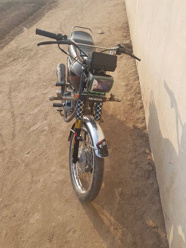 Honda CG125 2018 model 2