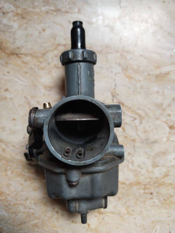 Honda 125  carburetor 1