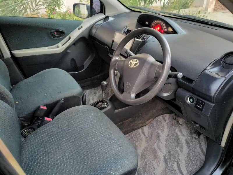 Toyota Vitz 2005 7