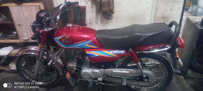 Honda CD 70 in Good condition in Red color 0