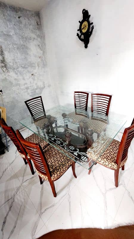 6 chair dining Table 0