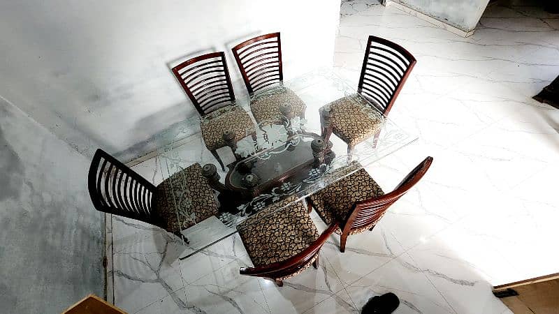 6 chair dining Table 2