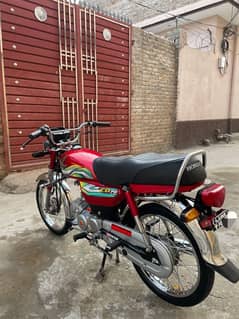 Honda CD70 in very good condition 2023