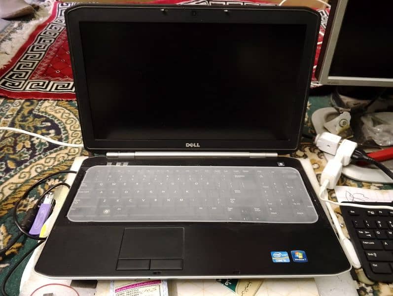 Dell latitude E5520 2