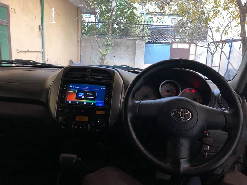 Toyota Rav4 2004 6