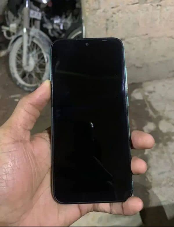 Infinix smart hot condition 10/9 ,2 / 32 urgent sale 1