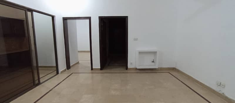 Spacious 8 Marla Full House for Rent in E-11, Islamabad 1