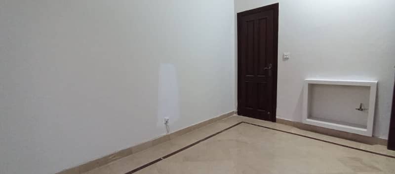 Spacious 8 Marla Full House for Rent in E-11, Islamabad 10