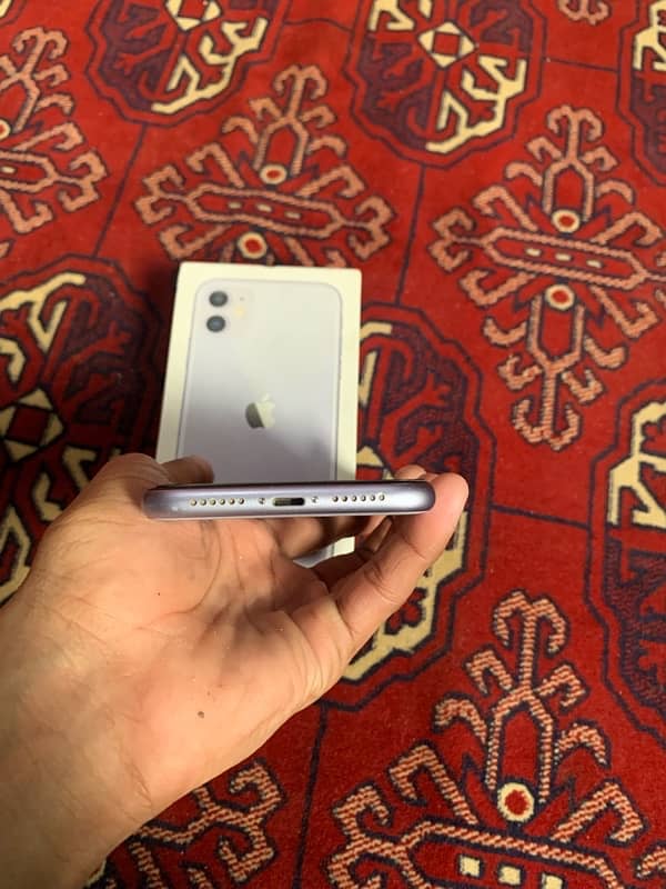 IPhone 11 non pta 64gb fu 7