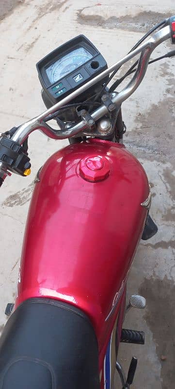 Honda Cd 70cc 2011 model 9