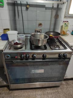 Gas range, with 5 hobs