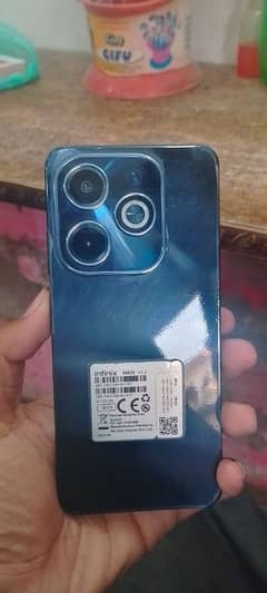 Infinix Hot 40i