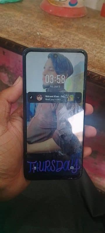 Infinix Hot 40i 4