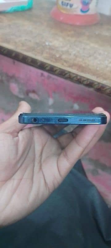 Infinix Hot 40i 5