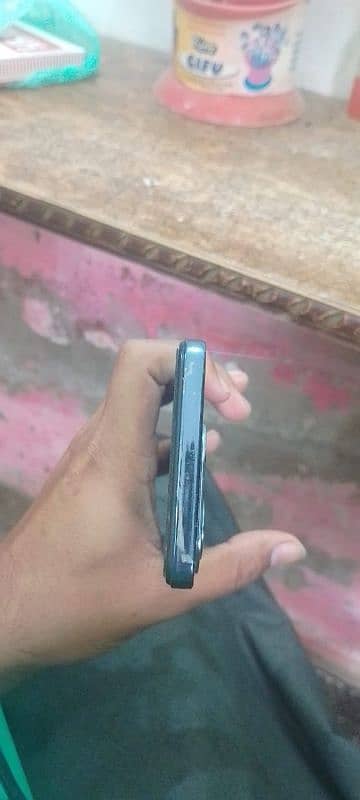 Infinix Hot 40i 6