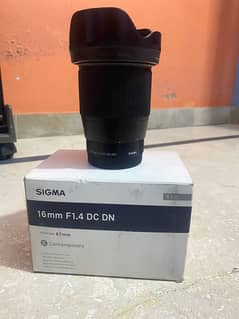 16mm 1.4 sigma