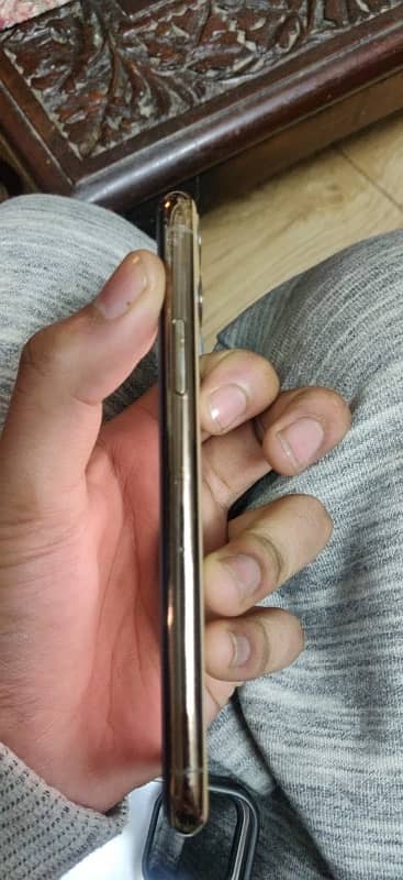 IPhone 11pro PTA APROVED 10/10 condition 6