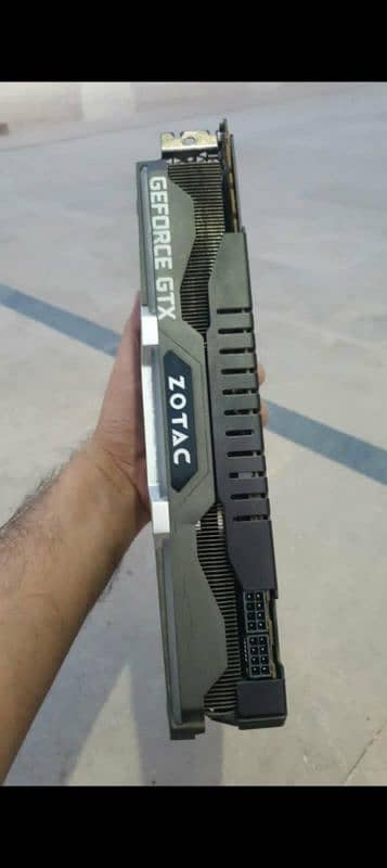 Gtx 1080ti Amp Extreme Core 1