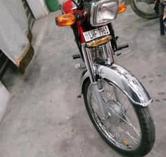 Honda 70 CD motorcycle /0327 4970802//