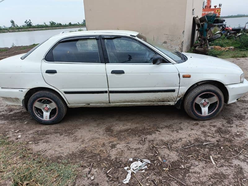 Suzuki Baleno 2001 1