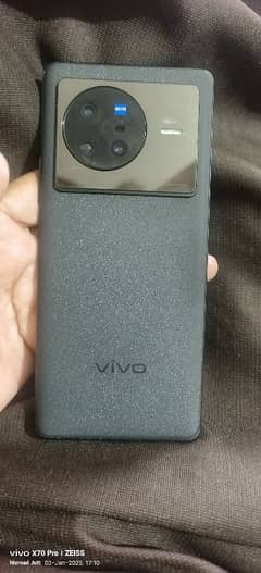 vivo x80