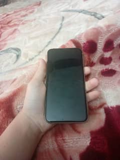 Hi im selling iphone 11 pro