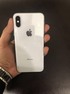 iPhone Xs factory unlocked 64 gb