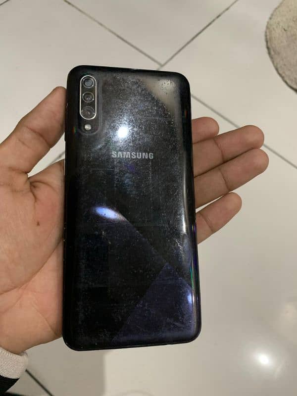 samsungA30s 4gb 64gb pnl chng h pta approved h 2