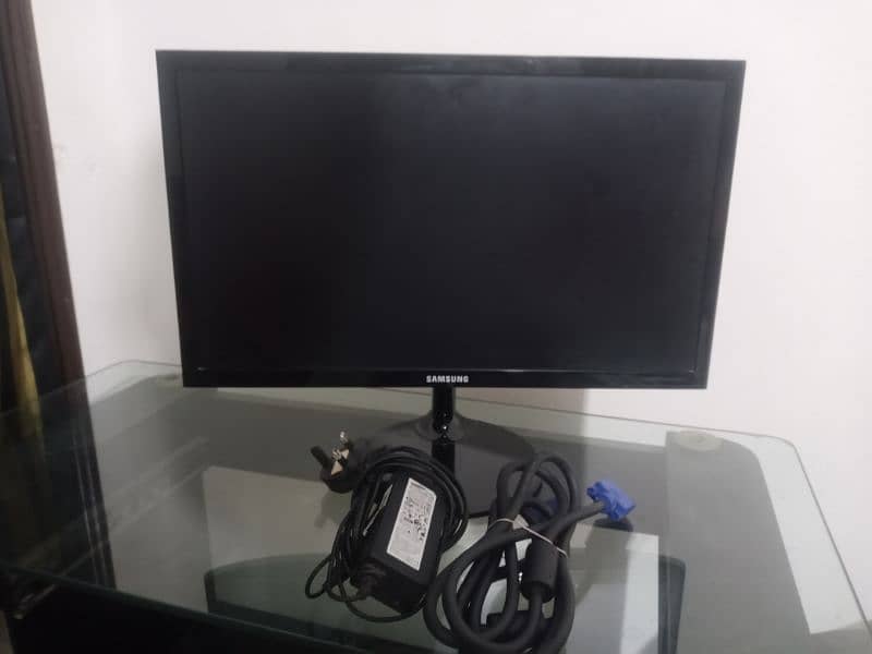 Samsung LED IPS DISPLAY FOR SALE 0