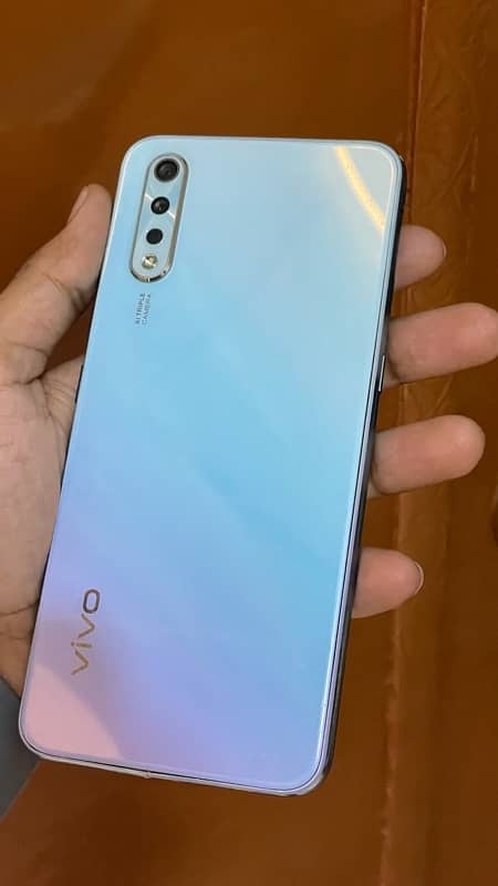 vivo S1     (4/128) 1