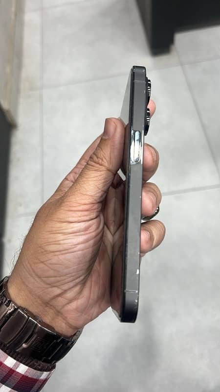 iphone 14 pro pta approved 4