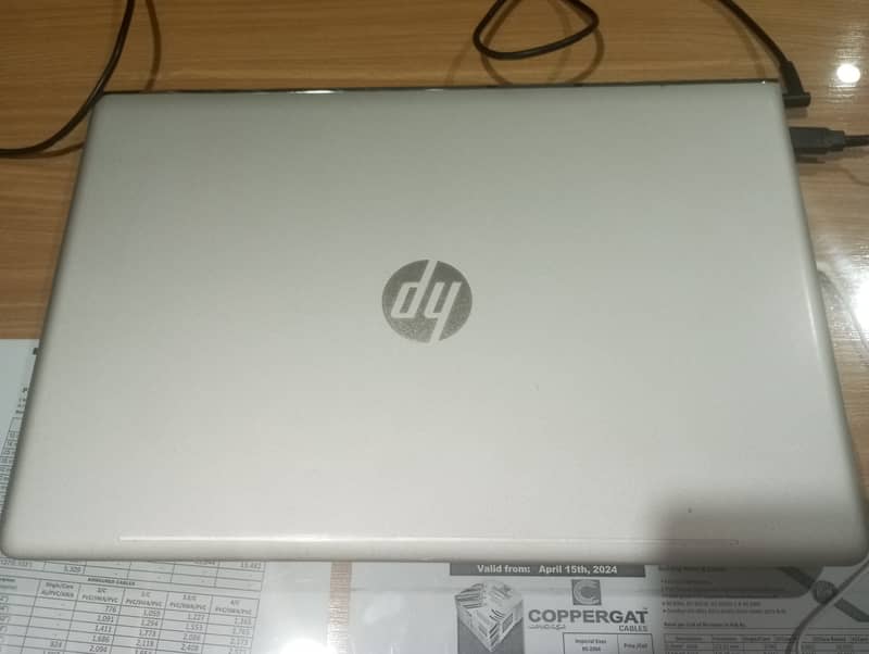 HP ENVY m7 Notebook 1