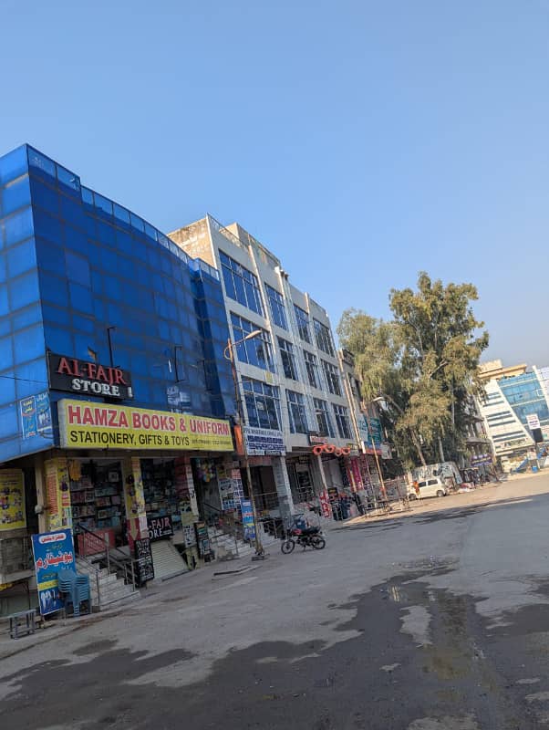 Get An Attractive Building In Islamabad Under Rs. 95000000 0