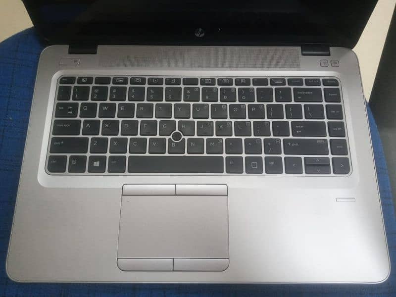 Hp elitebook i5 7 Gen touch screen 9