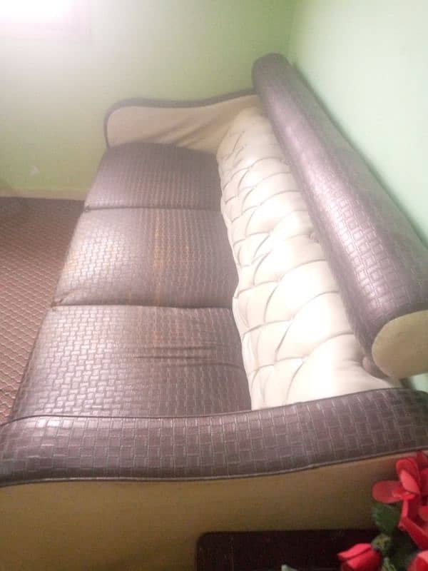 3 seater sofa 1