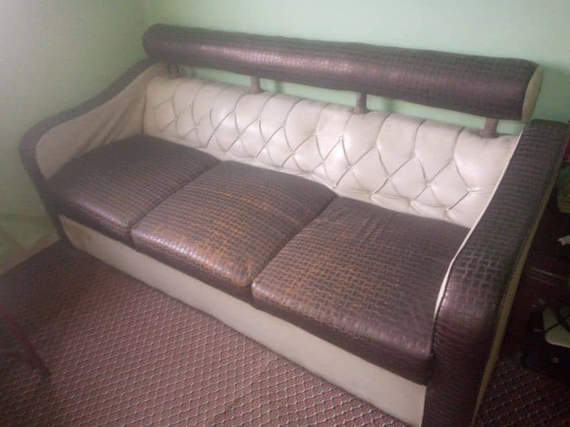 3 seater sofa 2