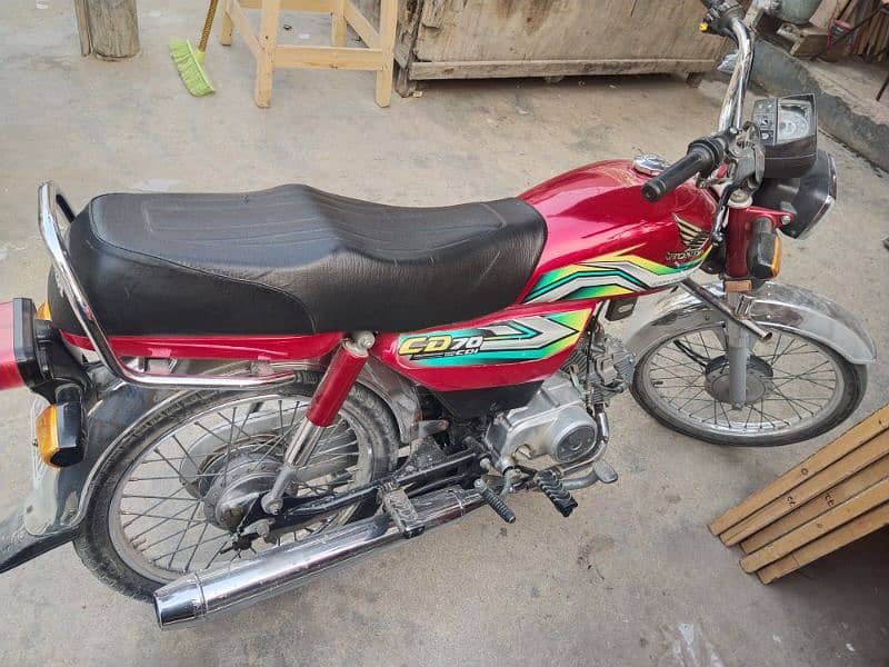 want to sell Honda cd70 1