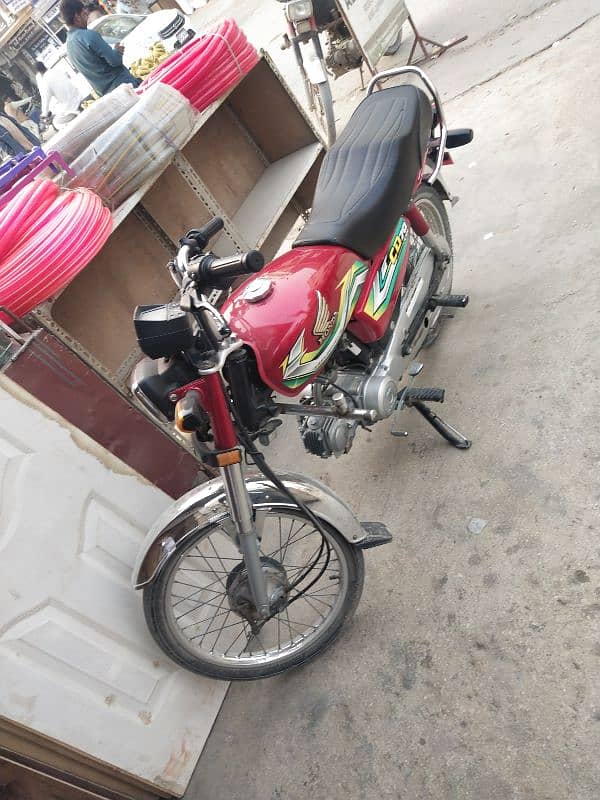 want to sell Honda cd70 3