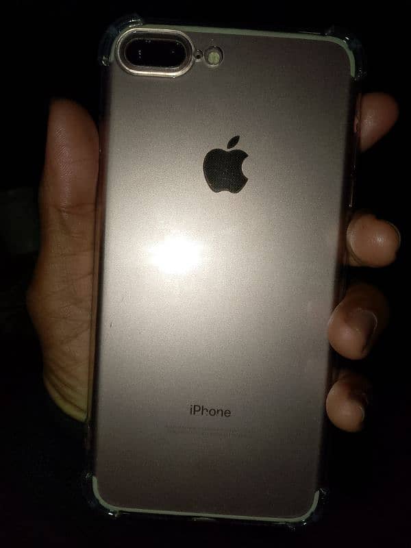 I phone 7 plus totally genuine phone non PTA 0