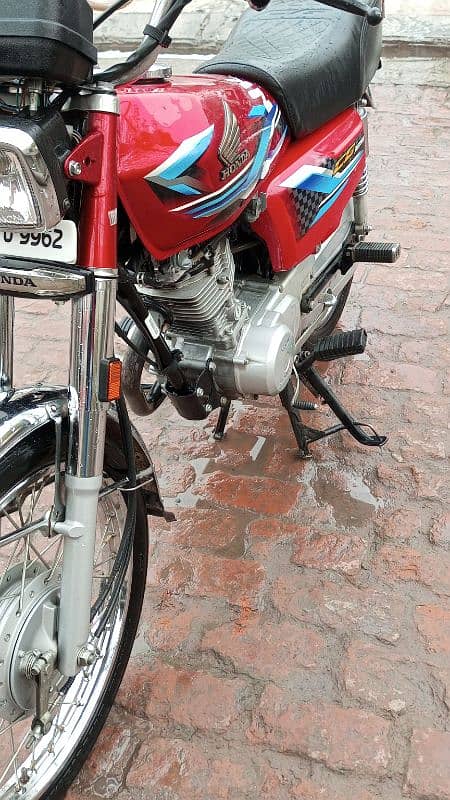 Honda CG 125 model 2023 /24 5