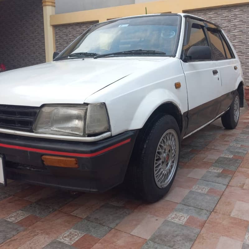 Daihatsu Charade 1984 3