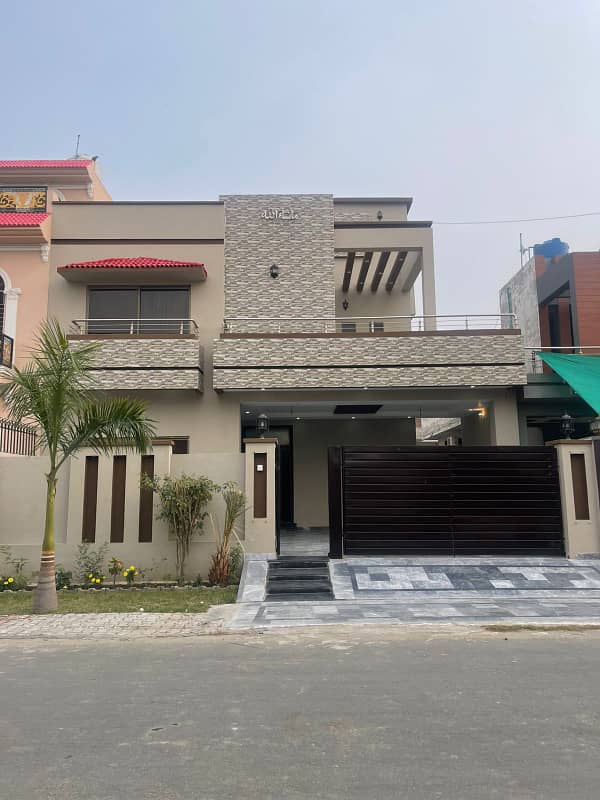 Affordable 10 Marla Use House For sale in A block For Sale 0