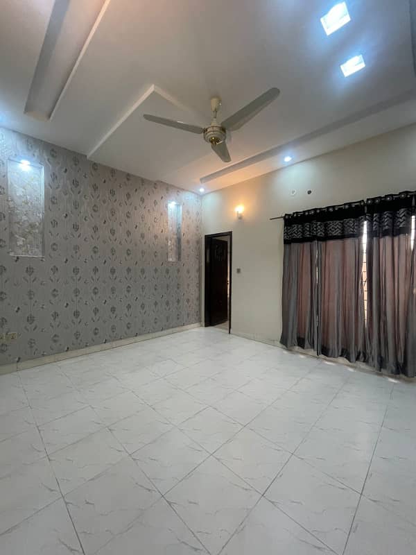 Affordable 10 Marla Use House For sale in A block For Sale 11