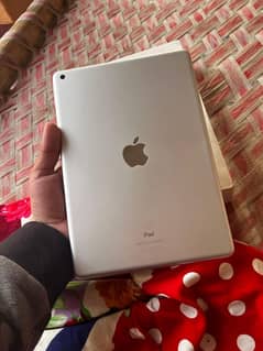 iPad 8 generation 128 GB