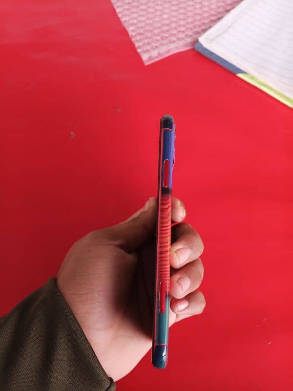 i phone 11 red  64 gb 11