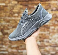 Mens casual breathable fashion sneakers  Beat quality  All pak deliver