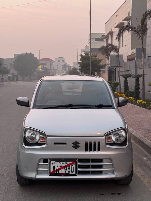 Suzuki Alto VXL - Top Variant 1