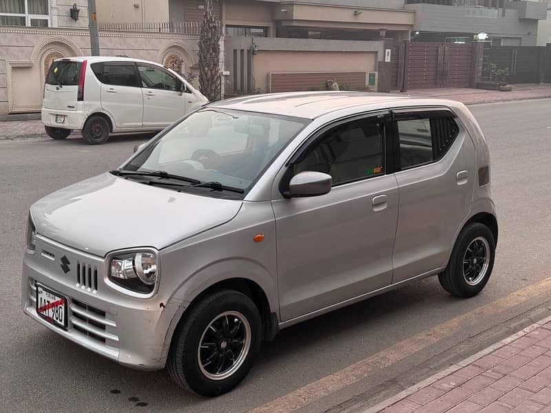 Suzuki Alto VXL - Top Variant 4