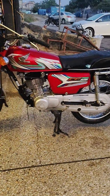 honda 125 byke for sale 8